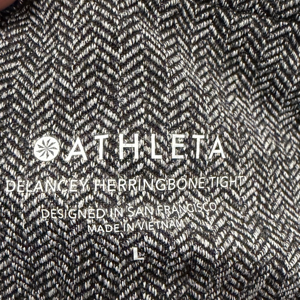 ATHLETA - Picture 12 of 12